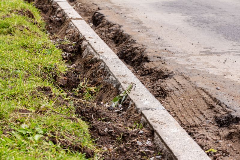 Continuous Concrete Curbing