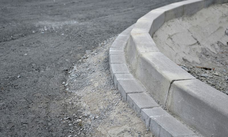 Continuous Concrete Curbing
